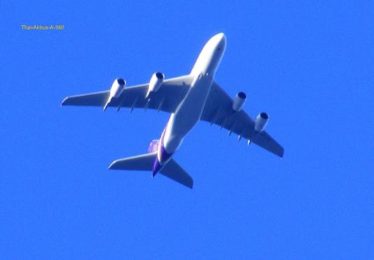 2012-12-ded-Thai-Airbus-A-380-u00dcberflieger