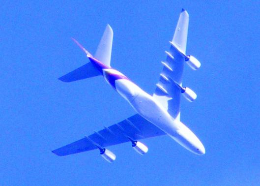 2012-12-ebc-Thai-A-380-u00dcberflieger