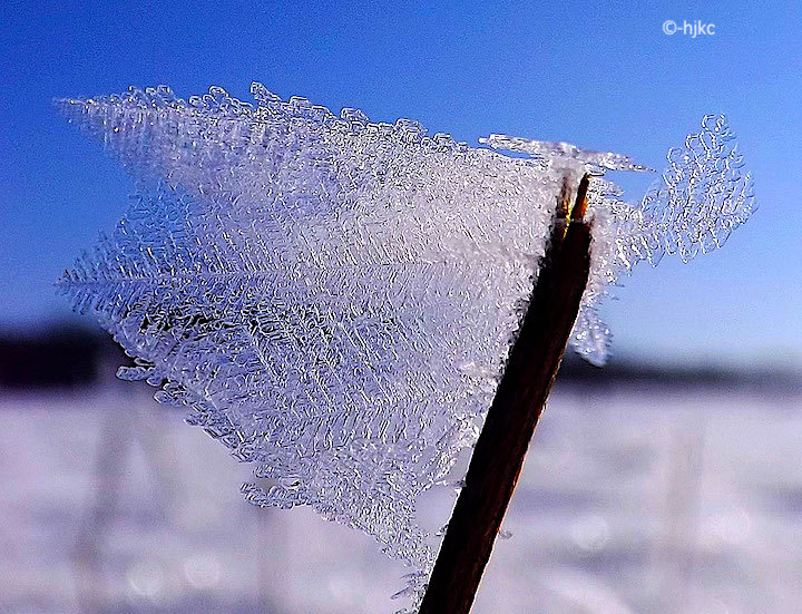 2013-02-achb-eiskristalle-1