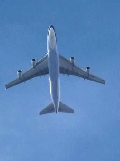 2013-03-bcbb-B-747-u00dcberflieger