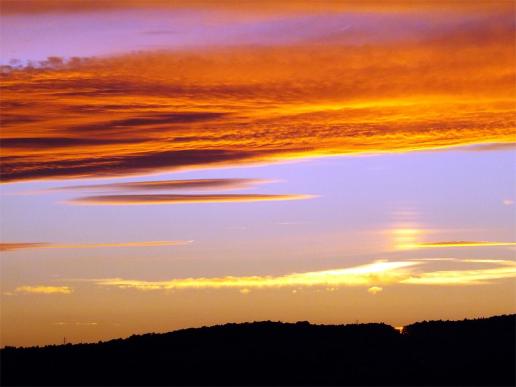 2013-06-dhl-Sonnenuntergang - Odenwald