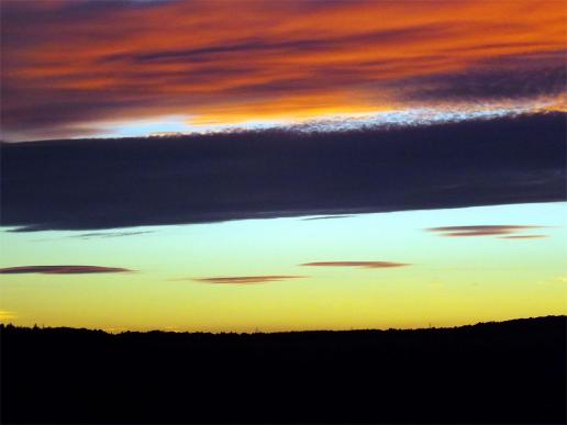 2013-06-dhls-Sonnenuntergang - Odenwald