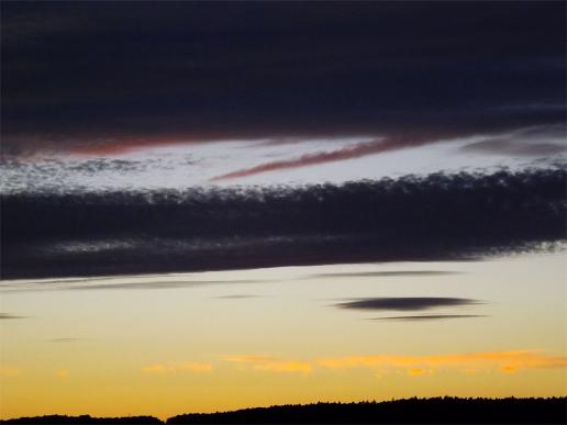 2013-06-dhlw-Sonnenuntergang - Odenwald