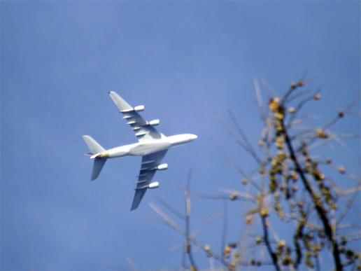 2014-01-bdb-A-380-u00dcberflieger