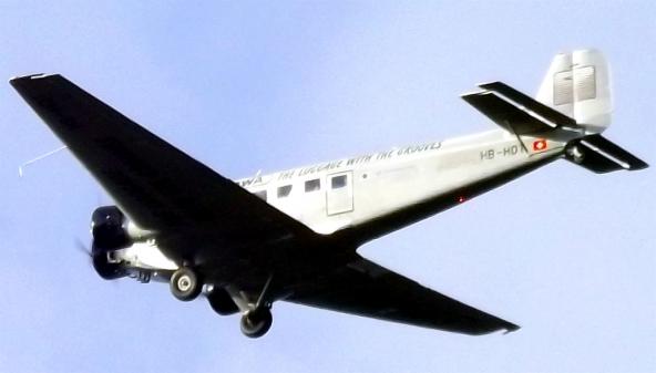 2014-08-crca-Ju52-Ueberflug