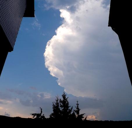 2015-07-ai-Gewitter mit Hagel