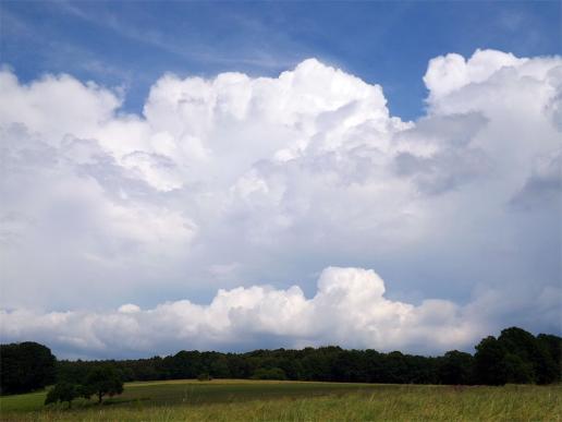 2016-06-bbg-Wolken