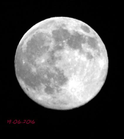 2016-06-eeb-Vollmond