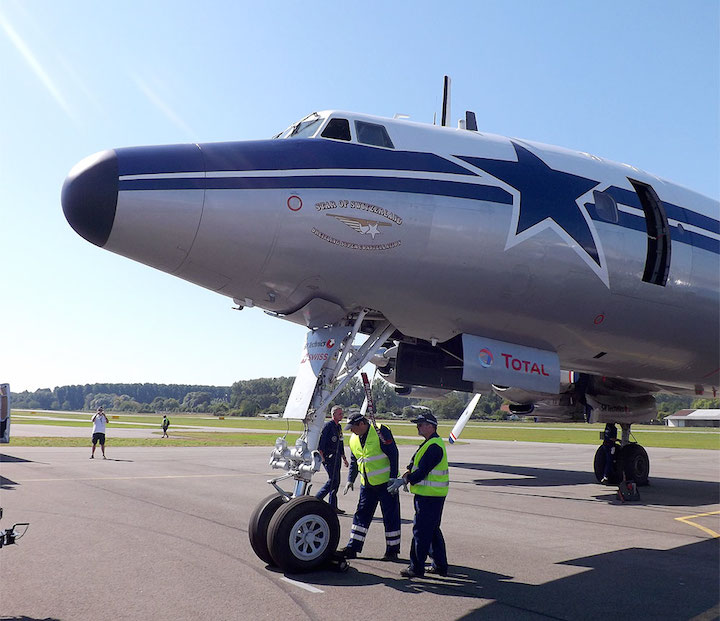 2016-08-fdka-lockheed-l-104