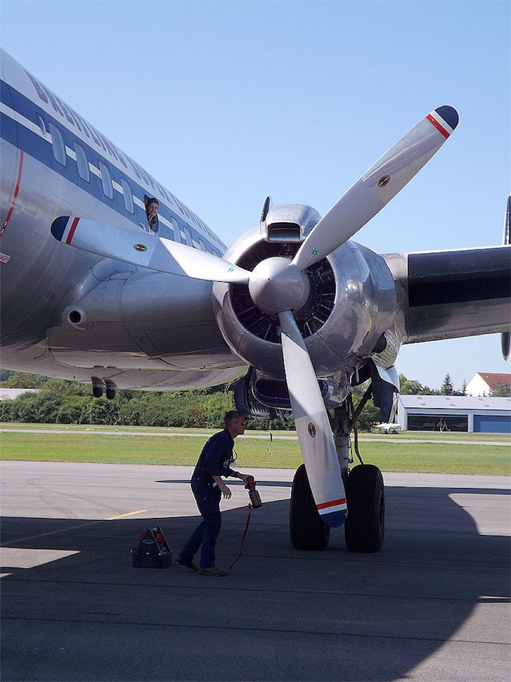 2016-08-fdkc-lockheed-l-104