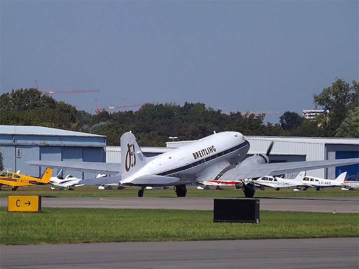 2016-08-flkb-douglas-dc-3