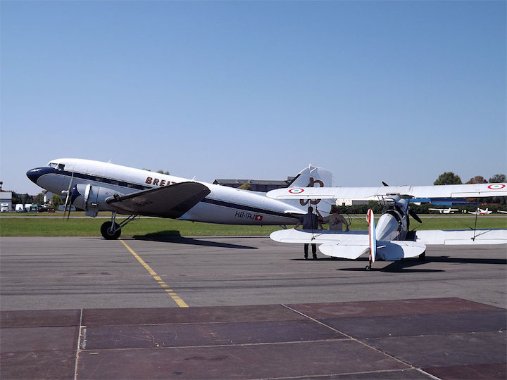 2016-08-flkq-douglas-dc-3