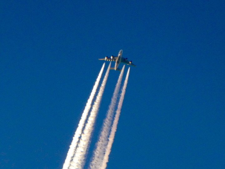 2017-11-eim-a-380-berflug