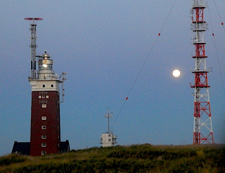 2018-06-dcaj-vollmond-helgolan