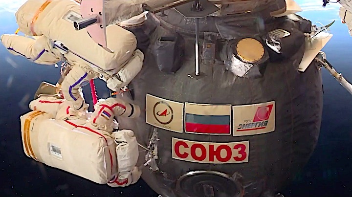 2018-12-11-russian-eva-cjb-1