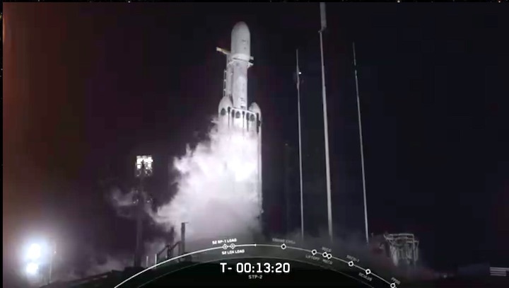 2019-06-spacex-falconheavy2-g