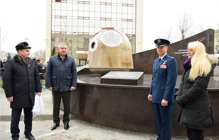 2019-12-soyuz-kapsel-moskau-a