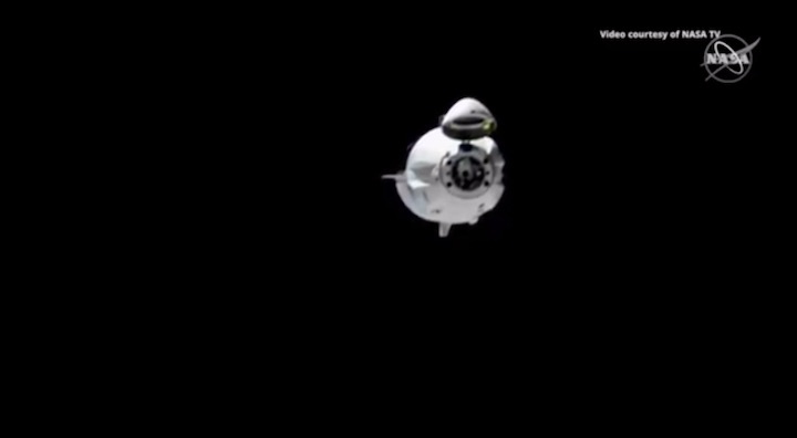 2019-dragon-crew-abdocking-an