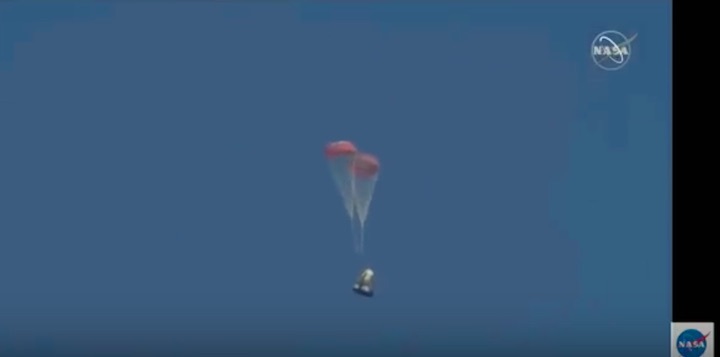 2019-spacex-dragon-reentry-as