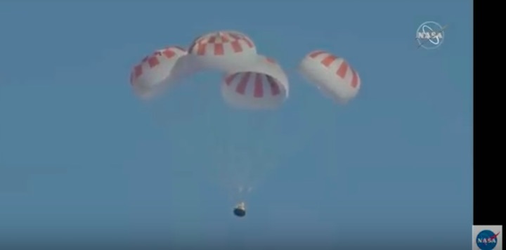 2019-spacex-dragon-reentry-az