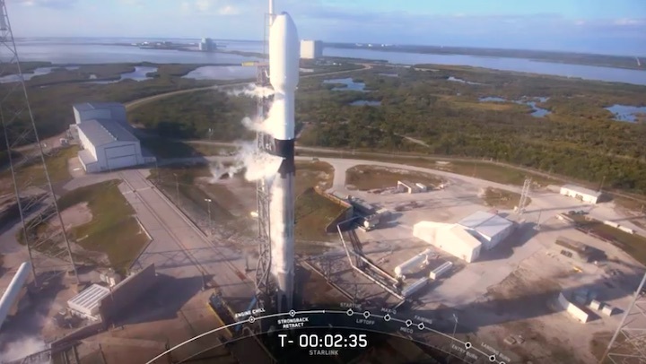 2020-01-29-starlink4-launch-ab