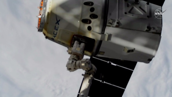 2020-01-7-spacex-dragon-iss-af