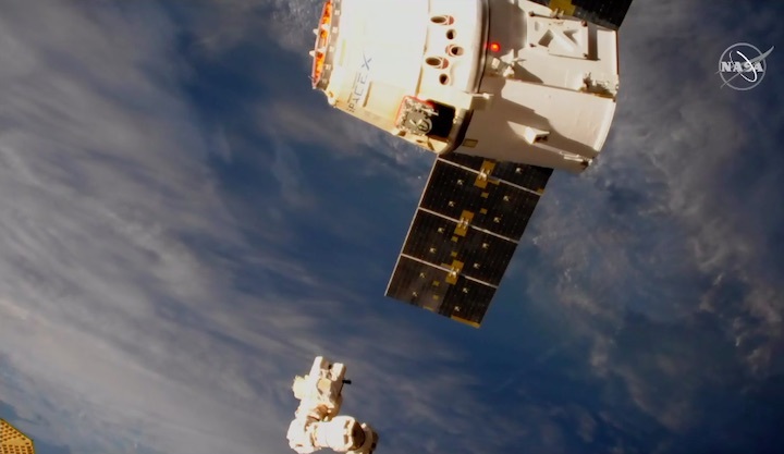 2020-01-7-spacex-dragon-iss-ao