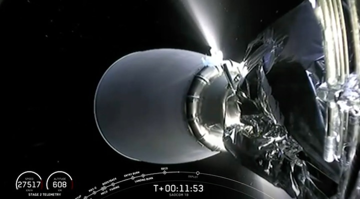 2020-08-31-spacexlaunch-azk