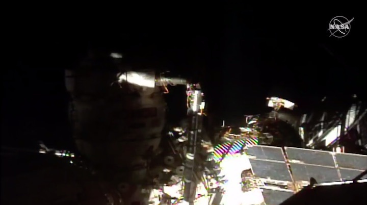 2020-11-russian-spacewalk-47-aq