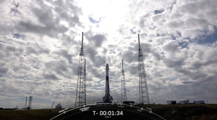 2020-12-11-falcon9-siriusxm-ac