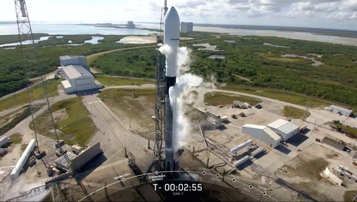 2020-falcon9-siriusxm-ab