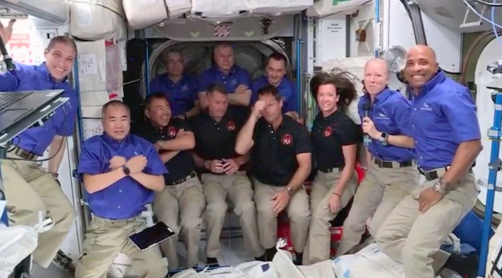 2021-04-24-crew2-iss-hatch-ax