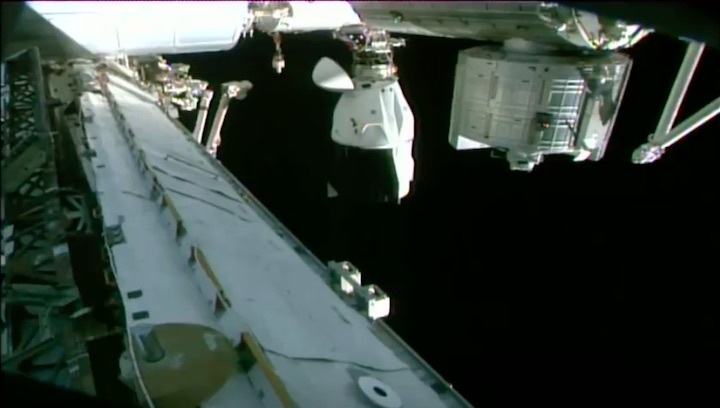 2021-11-8-crew2-abdocking-ab