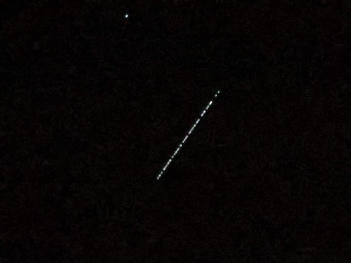 2021-12-starlink-lights-a-1