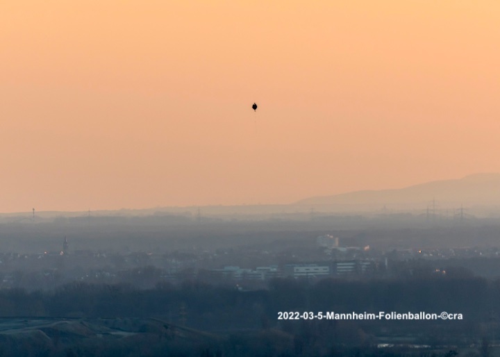 2022-03-5-mannheim-folienballon-a