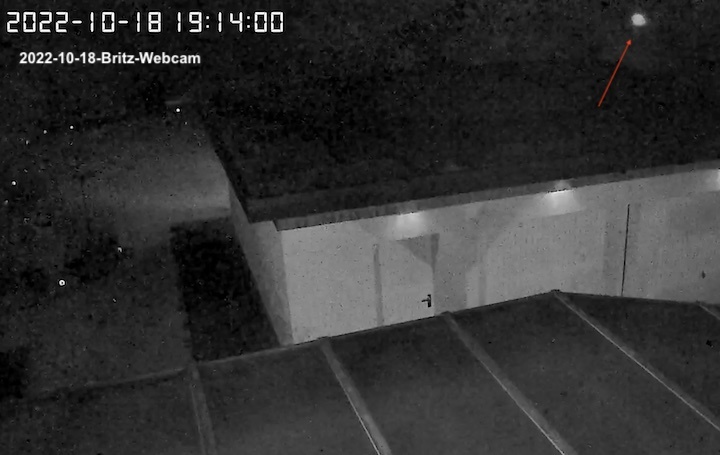 2022-10-18-britz-webcam-spinne