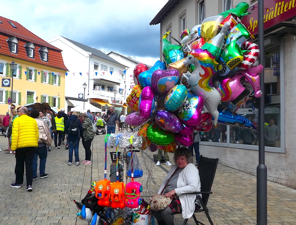 2023-04-abla-folienballons-1