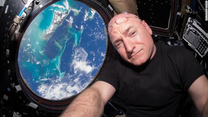 220315195228-scott-kelly-astronaut-2015-file-exlarge-169