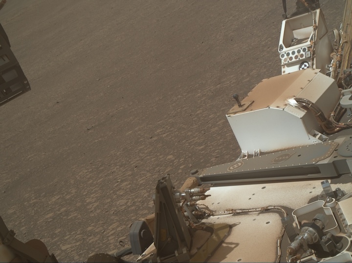 2405mh0003900010900332c00-dxxx