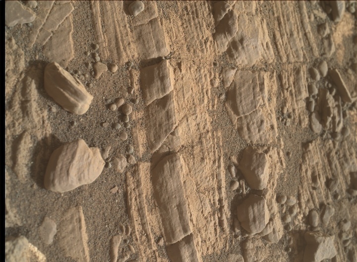 2424mh0006200010900948c00-dxxx