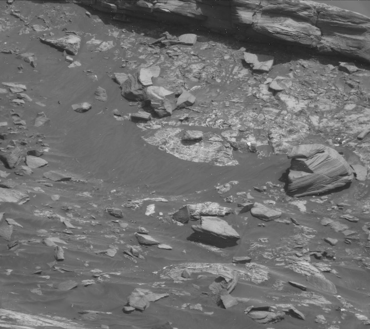 2611mr0137220131102317c00-dxxx