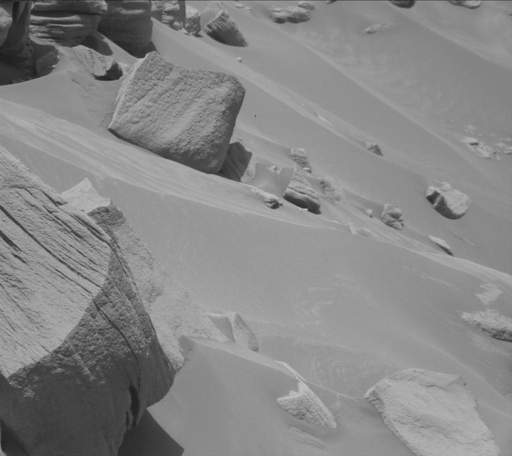 2705mr0141790160405498c00-dxxx