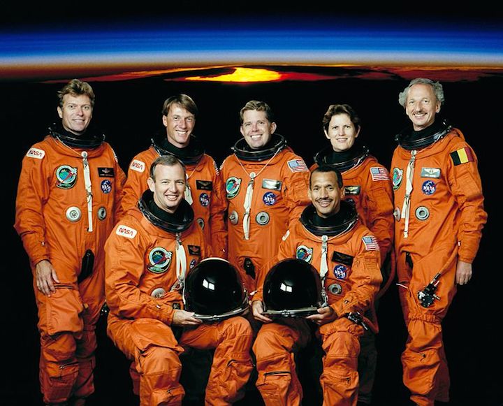 744px-sts-45-crew