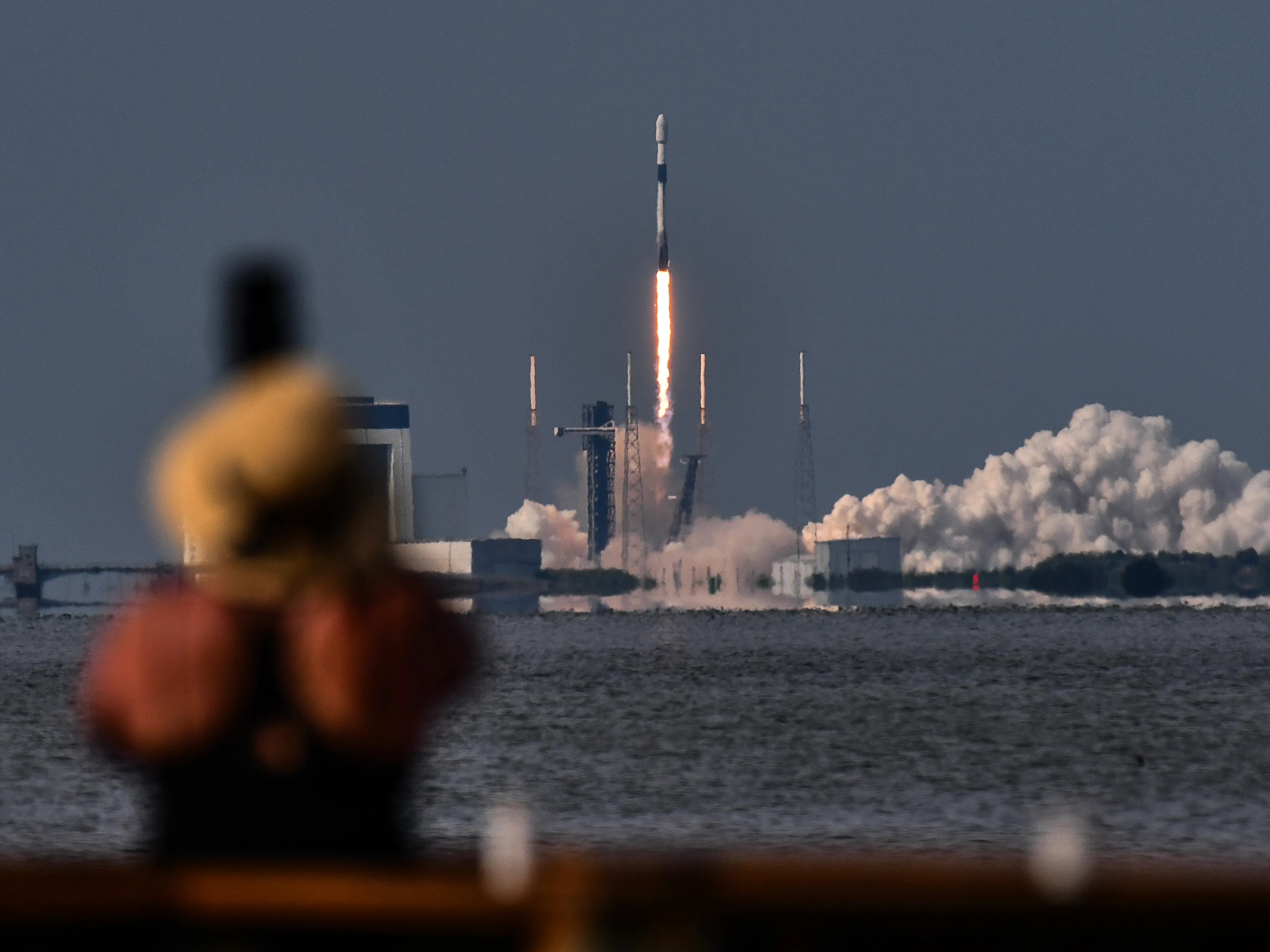 85330863007-space-x-ses-o-3-b-m-power-9-and-10-launch-3