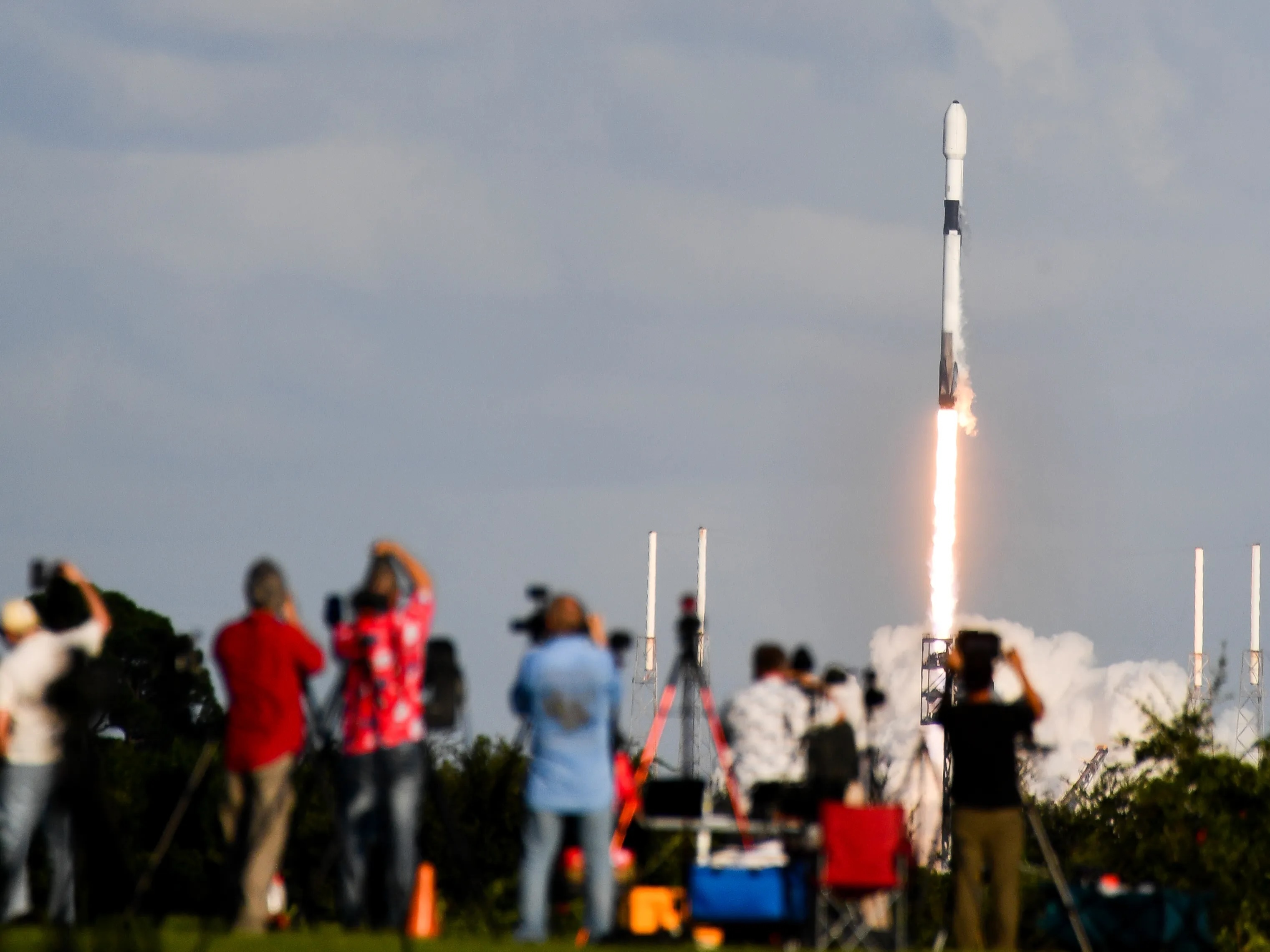 86156861007-crb-091425-spacex