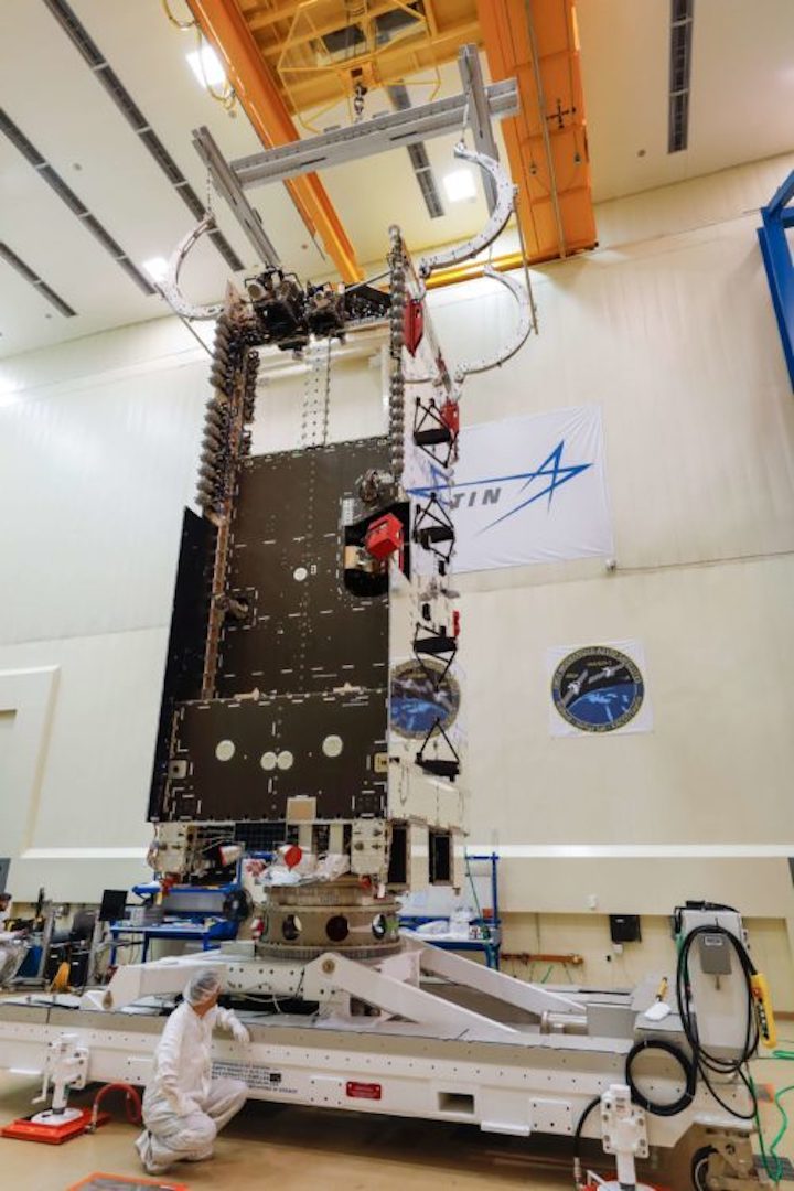 arabsat-6a-lockheed-martin-500x750