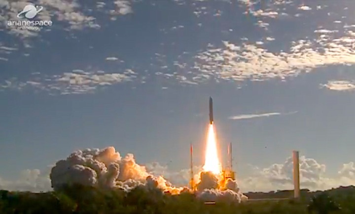 ariane-va244-launch-bg