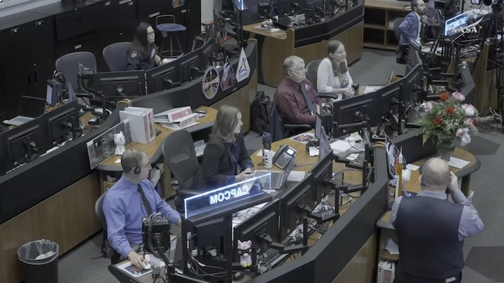 artemis-ii-day6-moon-orbit-af