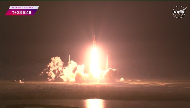 artemis1-launch-bbxf