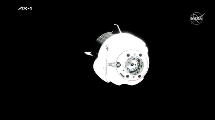 ax1-iss-docking-auf